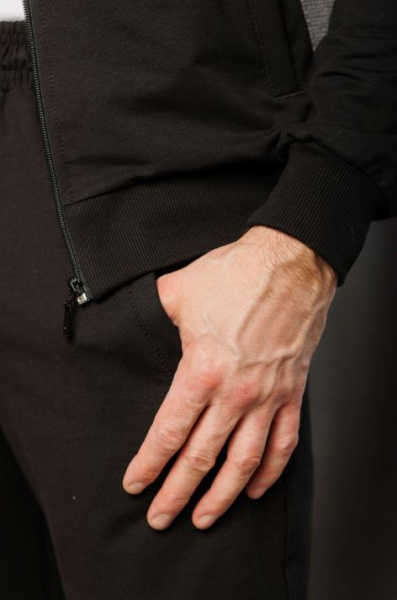 Костюм мужской спортивный Relay М-1855, черный/серый купить за  в магазине «Аматис»