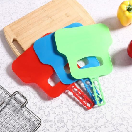 Веер Baizheng BZ-TLS16 для раздувания огня (пластик) купить за 65 ₽ в магазине «Аматис»