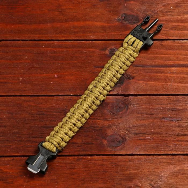 Браслет для выживания 3в1 купить за 99 ₽ в магазине «Аматис»