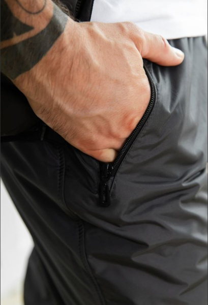 Брюки мужские спортивные М-0330, черный купить за 2520 ₽ в магазине «Аматис»